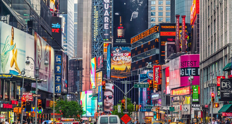 WTD-world-trade-display-dooh-solutions