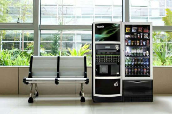 world_trade_display_vending