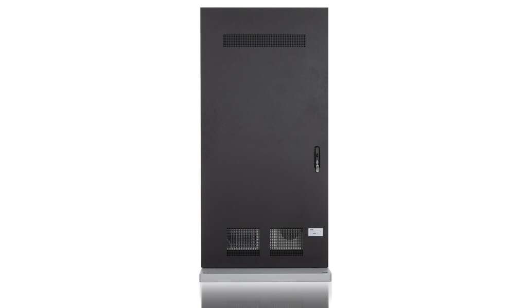 Floor Standing PCAP Outdoor MONOLITH IT